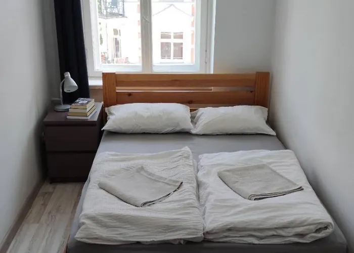 Botanic Garden Private Δωμάτια σε οικογενειακή κατοικία Βρότσλαβ